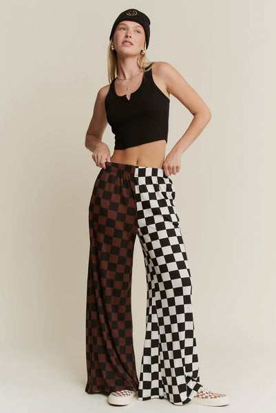 TRENDY CHECKS PANTS