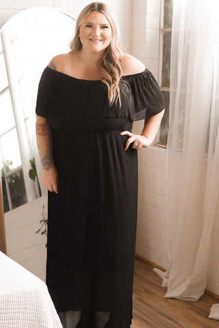 CURVY OFF THE SHOULDER DRESS