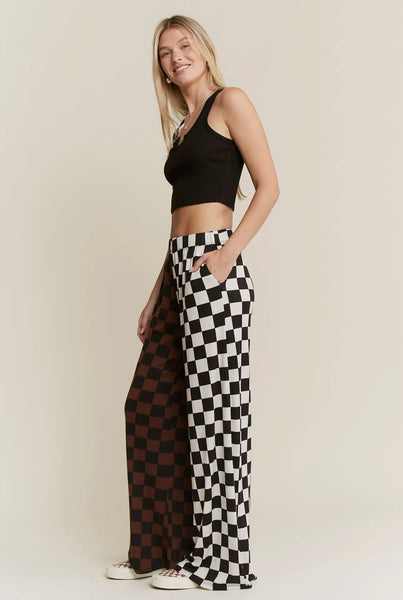 TRENDY CHECKS PANTS