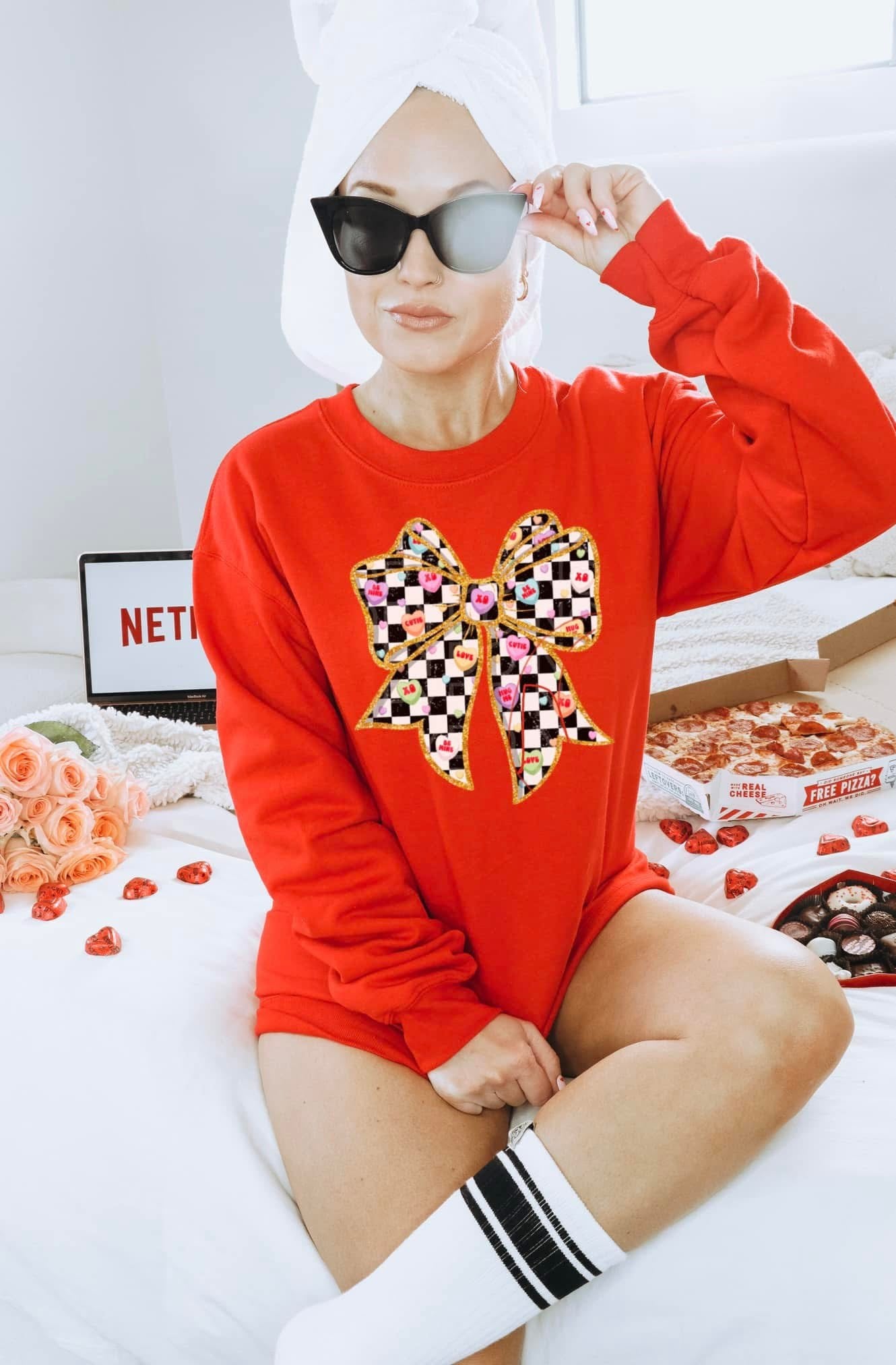 PREORDER RED BOW CREWNECK