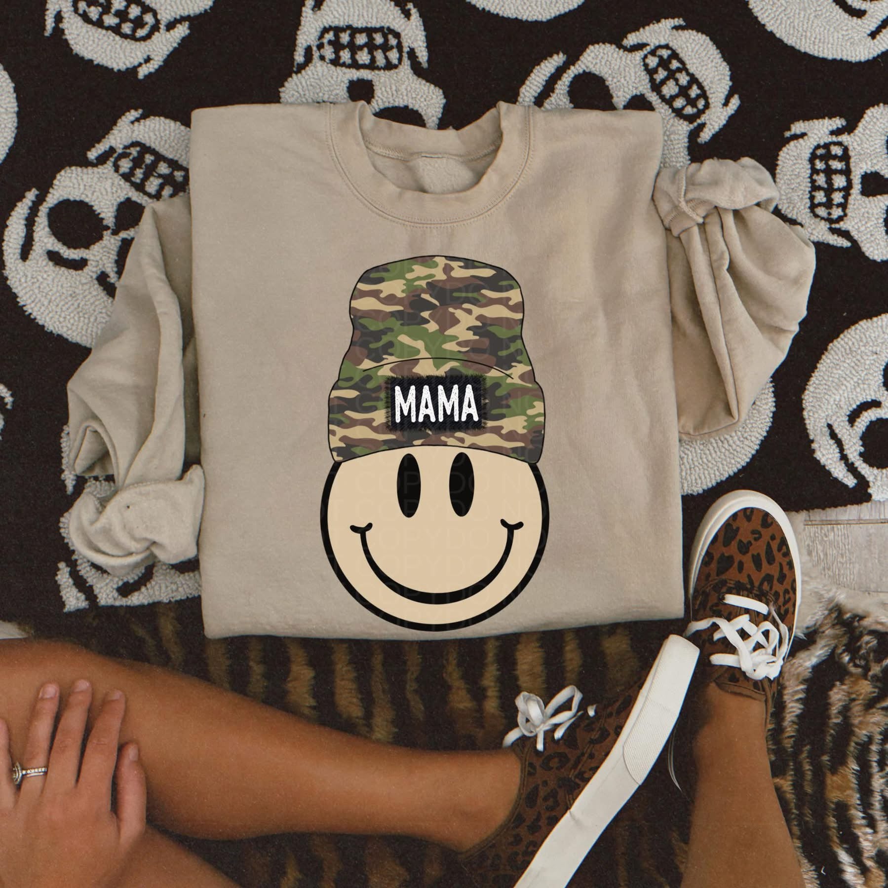 PREORDER CAMO MAMA CREW/TEE